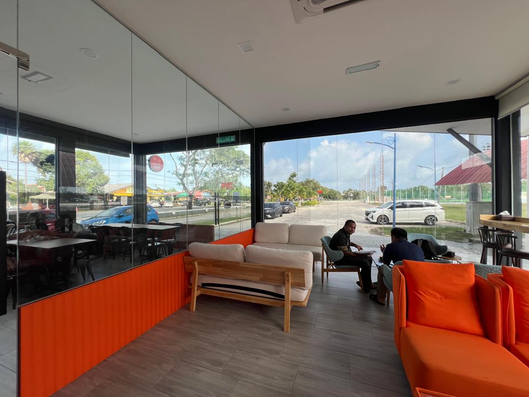 Ruang Idea Space di Muiz Hot Chicken, gambar 2